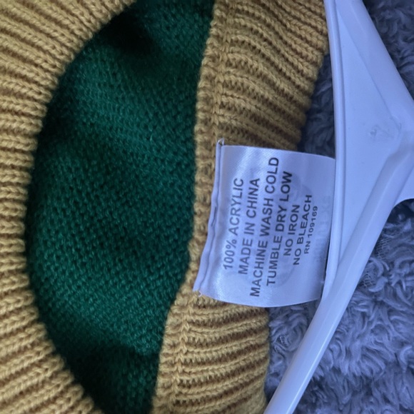 *RARE* Canada Dry Sweater - Picture 3 of 4